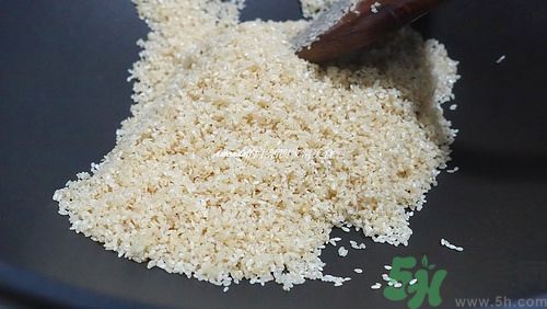 小魚干怎么炒好吃？蜜汁小魚干的做法