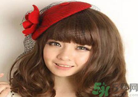 臉大的女生適合短發(fā)嗎？臉大的女生適合什么發(fā)型？