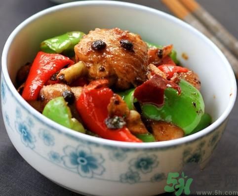 吃剩菜有危害嗎？什么類剩菜不能吃呢？