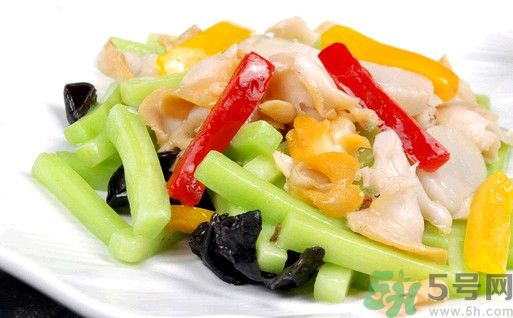 吃剩菜有危害嗎？什么類剩菜不能吃呢？