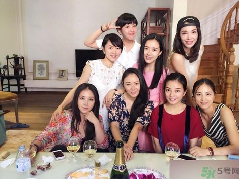 同學會有必要參加嗎？參加同學會該穿什么衣服？