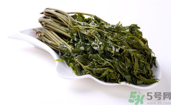 吃香椿要焯水嗎？吃香椿焯水還有營養(yǎng)價值嗎？
