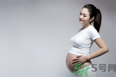 孕婦脖子卡護欄身亡 孕婦外出要注意什么？