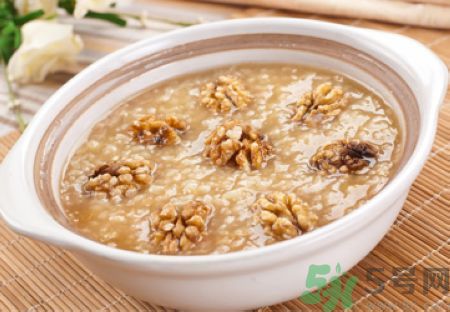 春季怎么護膚？春季護膚吃什么？