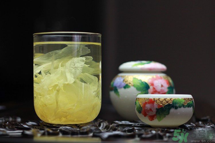 月經期間可以喝牡丹花茶嗎？月經期間和牡丹花茶好嗎？