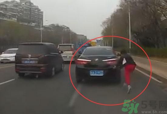 碰瓷影后是怎么回事？遇到碰瓷怎么辦？