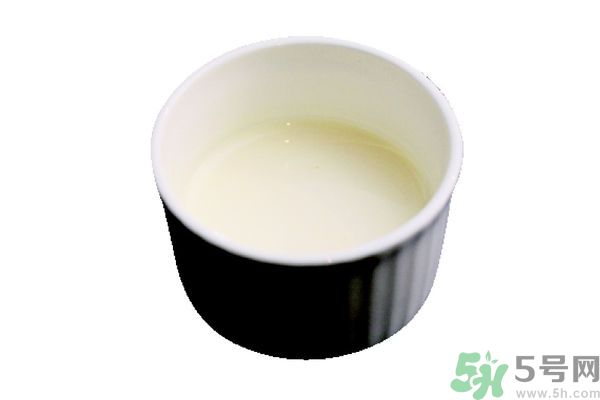 牛奶過(guò)期了還能怎么利用？牛奶能去魚腥味嗎？
