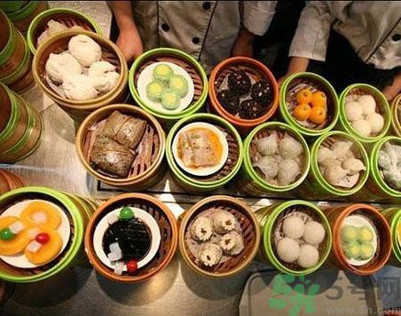 早餐吃面還是包子比較好？早餐吃包子和面健康嗎？