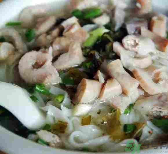早餐吃面還是包子比較好？早餐吃包子和面健康嗎？