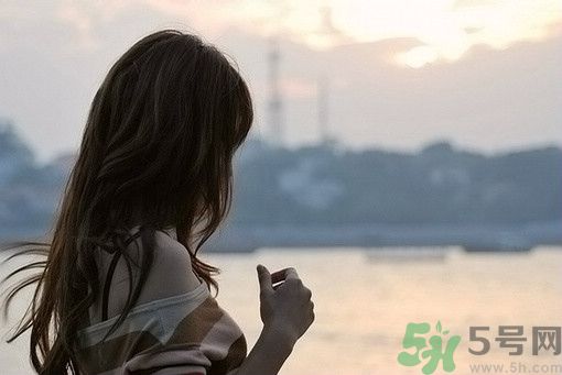 染發(fā)會(huì)增加淋巴癌的風(fēng)險(xiǎn)嗎？染發(fā)會(huì)得淋巴癌嗎？
