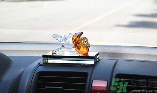 夏季可以使用車載香水嗎？車載香水有危險嗎？