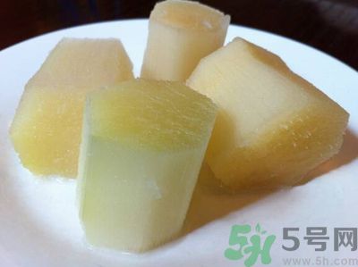 甘蔗中間發(fā)黑可以吃嗎？甘蔗中間發(fā)黑吃了好不好？