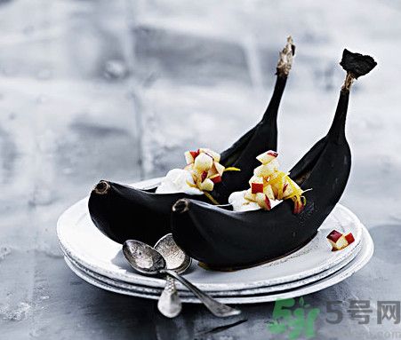香蕉皮有黑點還能吃嗎？香蕉怎么保存不變黑？