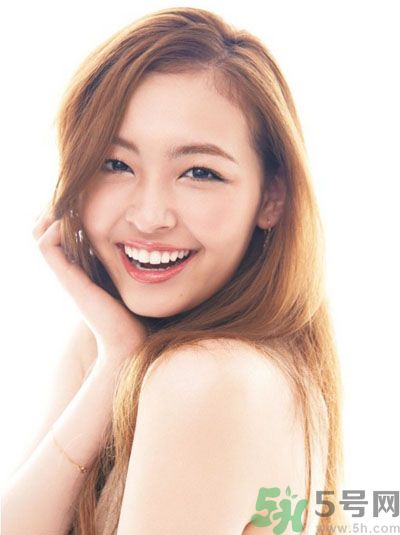 花生可以美白牙齒嗎？怎么用花生美白牙齒？