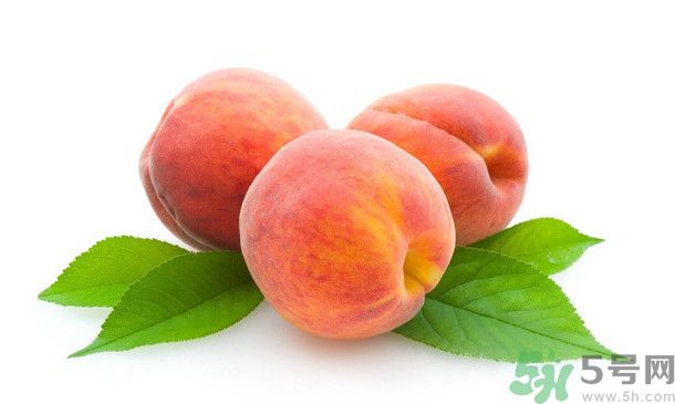 桃子上有紅點能吃嗎？桃子上有黑點可以吃嗎？