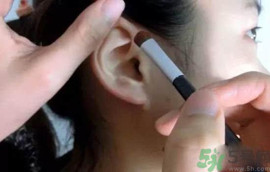 耳朵腮紅哪種顏色好看？畫(huà)耳朵腮紅要注意什么？