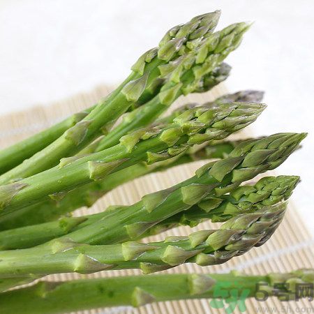 吃蘆筍有什么好處？蘆筍有什么營(yíng)養(yǎng)價(jià)值？