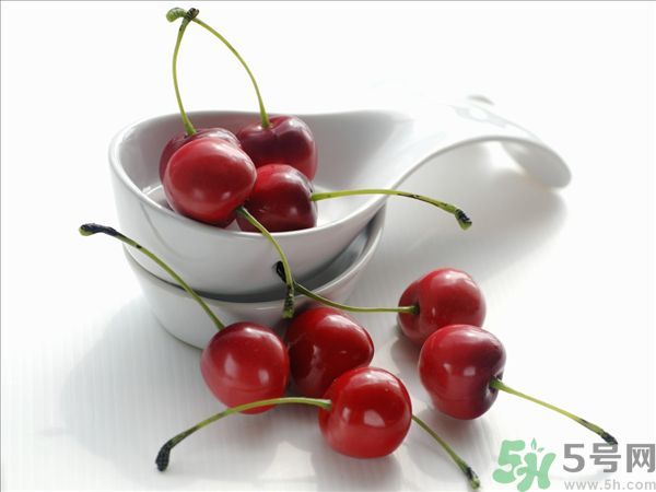 來月經能吃櫻桃嗎？經期吃櫻桃好嗎？