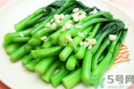 炒青菜為什么發(fā)黑？炒青菜發(fā)黑怎么辦？