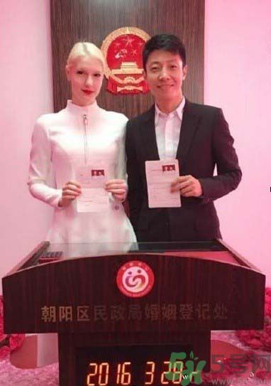 撒貝寧李白在哪里結(jié)婚？李白是誰？