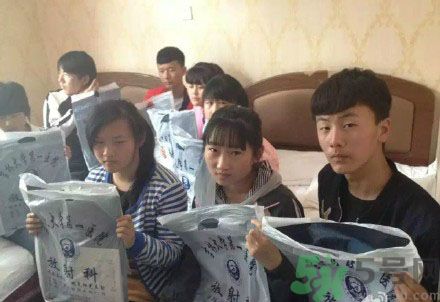 初中生全體甲醛中毒是怎么回事？初中生全體甲醛中毒是哪個學(xué)校？