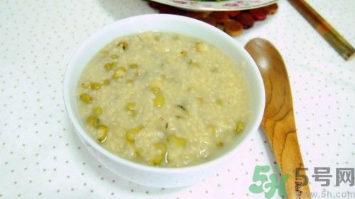 小孩能喝綠豆湯嗎？小孩喝綠豆湯好不好？