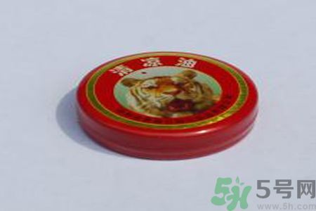 清涼油可以治感冒嗎？清涼油怎么治感冒？
