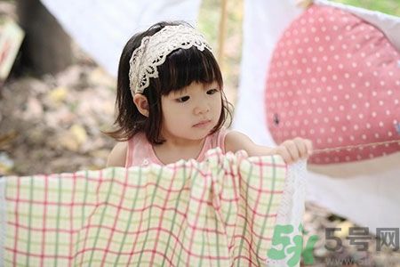 15-25號(hào)不要曬被子是怎么回事？白蛾是什么害蟲(chóng)？