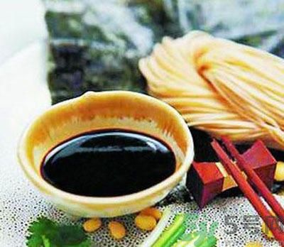 夏天醬油要不要放冰箱？醬油可不可以放冰箱？