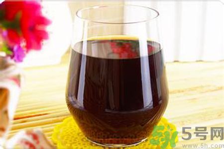 酸梅湯和紅酒可以一起喝嗎？酸梅湯和葡萄酒一起喝好嗎？