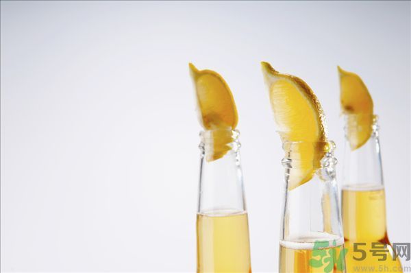腎結石能喝冰啤酒嗎？腎結石喝啤酒好嗎？