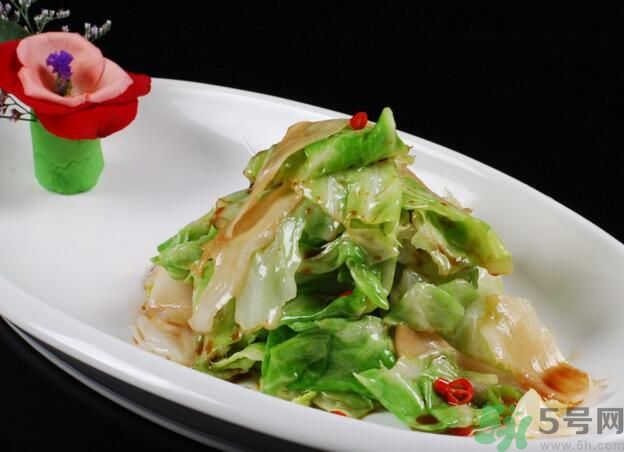 經期可以吃包菜嗎？經期吃包菜會肚子痛嗎？