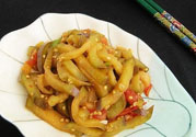 做完月子可以吃涼皮嗎？坐月子可以吃涼皮嗎？