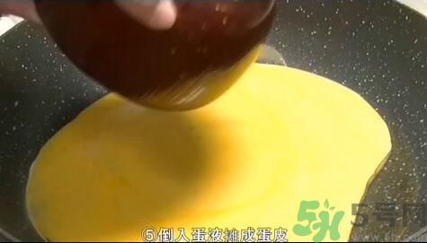 我的滑板鞋蛋包飯怎么做？我的滑板鞋蛋包飯的做法。