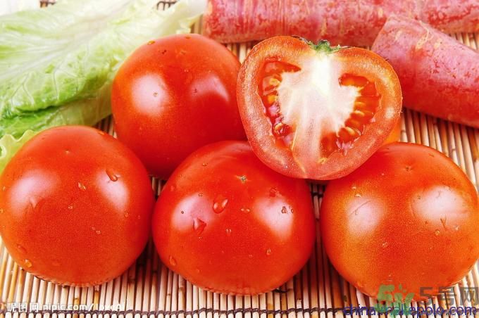 坐月子能吃生西紅柿？月子里能不能吃生的西紅柿？