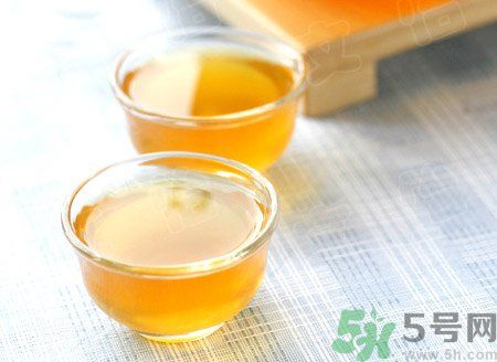 決明子泡水喝可以降火嗎？喝決明子茶可以清火嗎？