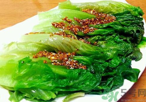 涼拌生菜放生抽還是老抽？涼拌菜放什么醬油好？