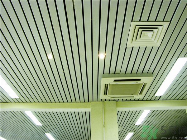 吹空調(diào)鼻子干燥怎么辦？吹空調(diào)鼻子里面很干燥怎么回事？