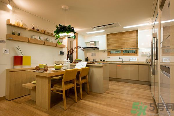 吹空調(diào)鼻子不舒服怎么辦？吹空調(diào)鼻子過(guò)敏怎么回事？