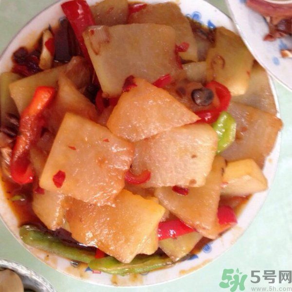 豆瓣醬的做法？豆瓣醬和黃豆醬的區(qū)別？