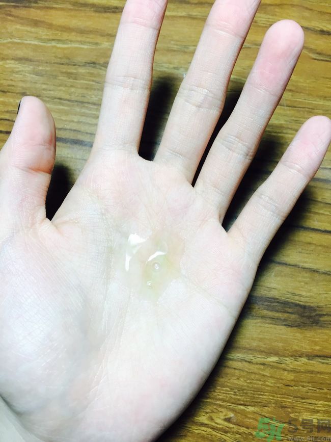 科顏氏藜麥煥膚精華怎么樣？科顏氏藜麥煥膚精華好用嗎
