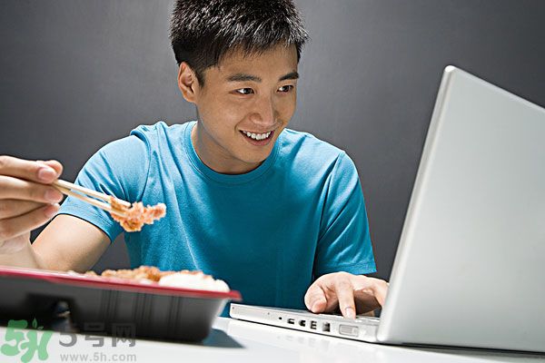 叫外賣吃對身體好嗎？吃外賣的危害與壞處