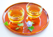 綠茶去眼袋嗎？綠茶能去眼袋嗎？