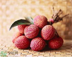 吃荔枝有什么壞處？荔枝的功效與禁忌