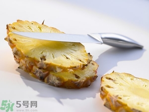 早上起來吃菠蘿好嗎？早餐吃菠蘿好嗎？