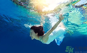 潛水能化妝嗎？女生潛水可以不可以化妝？