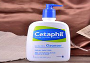 cetaphil絲塔芙溫和無泡潔面乳怎么樣？cetaphil絲塔芙潔面乳好用嗎？