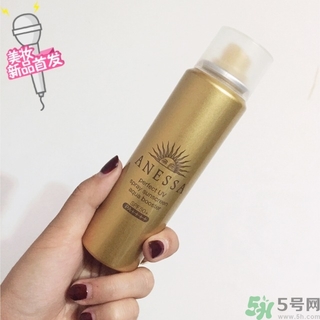 安耐曬噴霧和乳液哪個好？安耐曬噴霧和乳液區別