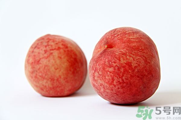 桃子裂口是什么原因？表面有裂口的桃子能吃嗎？