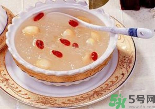 吃燕窩會上火嗎？吃燕窩會不會上火？